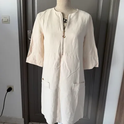 Robe chic printemps été taille 38 crème et blanc 